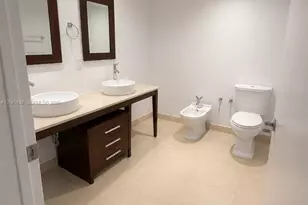 495 Brickell Ave, Miami, FL 33131 - Photo 16