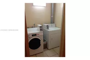 215 30th St, Miami Beach, FL 33140 - Photo 6