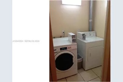 215 30th St #22, Miami Beach, FL 33140 - Photo 22