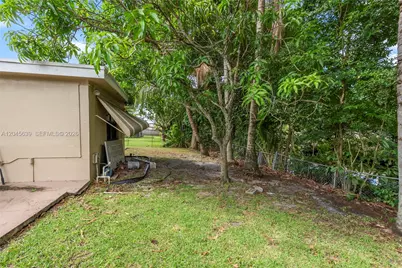 5081 SW 95th Ave #0, Cooper City, FL 33328 - Photo 16