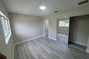 205 NW 159th St, Miami, FL 33169 - Photo 6