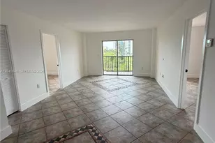 4801 NW 7th St, Miami, FL 33126 - Photo 4