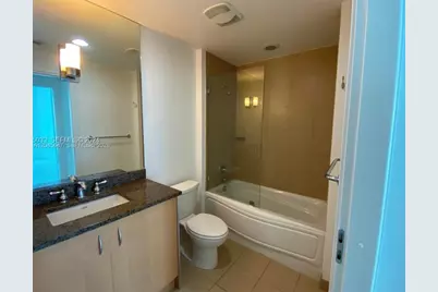 300 S Biscayne Blvd #T-2302, Miami, FL 33131 - Photo 8