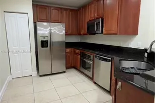 16100 Emerald Estates Dr, Weston, FL 33331 - Photo 10