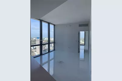 851 NE 1st Ave #2702, Miami, FL 33132 - Photo 6