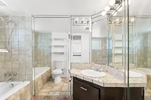 18900 NE 14th Ave, Miami, FL 33179 - Photo 4