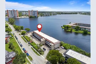 18900 NE 14th Ave #D106, Miami, FL 33179 - Photo 16