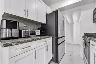 2730 NE 16th Ave, Pompano Beach, FL 33064 - Photo 6