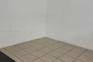 3901 SW 112th Ave, Miami, FL 33165 - Photo 14