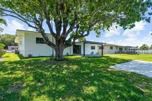 8841 NW 14th Ave, Miami, FL 33147 - Photo 34
