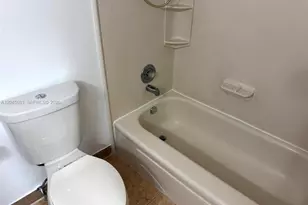 9112 SW 159th Terrace, Palmetto Bay, FL 33157 - Photo 16