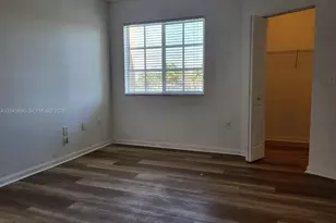 8070 N Nob Hill Rd, Tamarac, FL 33321 - Photo 8