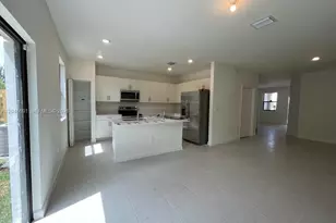 24522 SW 119th Pl, Homestead, FL 33032 - Photo 2