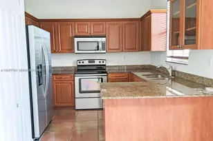 8853 SW 108th Pl, Miami, FL 33176 - Photo 6