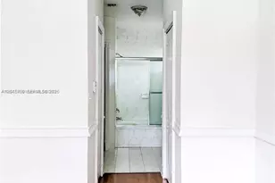 8853 SW 108th Pl, Miami, FL 33176 - Photo 16