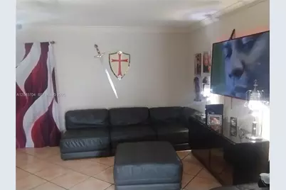 7005 W 15th Ave, Hialeah, FL 33014 - Photo 2