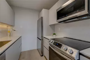 2000 NE 135th St, North Miami, FL 33181 - Photo 12