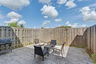 18102 SW 148th Rd, Miami, FL 33187 - Photo 16