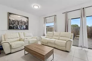 18102 SW 148th Rd, Miami, FL 33187 - Photo 2