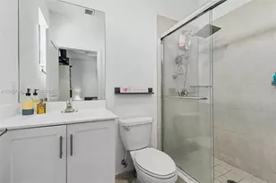 18102 SW 148th Rd, Miami, FL 33187 - Photo 12