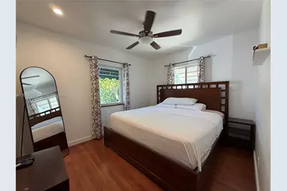 2112 SW 60th Ct, Miami, FL 33155 - Photo 8