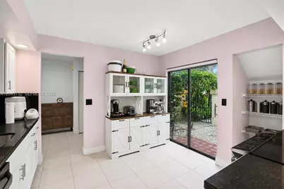 7758 La Mirada Dr #7758, Boca Raton, FL 33433 - Photo 4