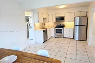 2111 N 26th Ave, Hollywood, FL 33020 - Photo 22
