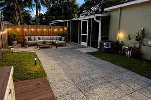 2111 N 26th Ave, Hollywood, FL 33020 - Photo 1