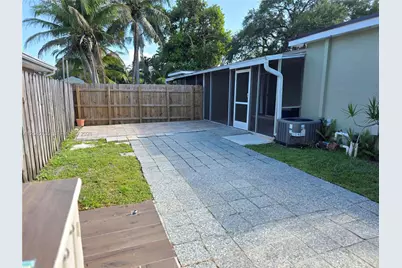 2111 N 26th Ave #N, Hollywood, FL 33020 - Photo 40