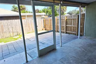 2111 N 26th Ave, Hollywood, FL 33020 - Photo 38