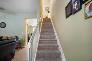 8915 SW 19th St, Miramar, FL 33025 - Photo 14