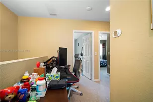 8915 SW 19th St, Miramar, FL 33025 - Photo 18