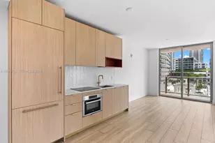 90 NE 32nd St, Miami, FL 33137 - Photo 6