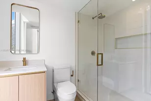 90 NE 32nd St, Miami, FL 33137 - Photo 18