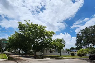 2000 Washington St, Hollywood, FL 33020 - Photo 8