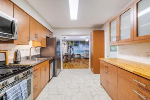 1826 McKinley St, Hollywood, FL 33020 - Photo 12