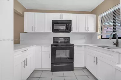 6041 W 24th Ave #B-111, Hialeah, FL 33016 - Photo 12