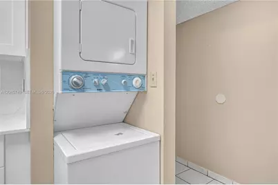 6041 W 24th Ave #B-111, Hialeah, FL 33016 - Photo 16