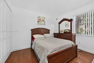 20065 NE 3rd Ct, Miami, FL 33179 - Photo 10