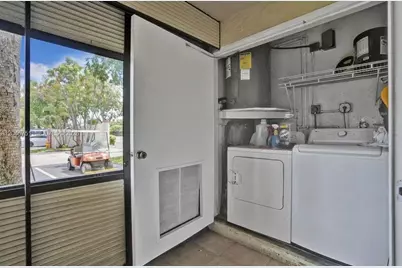 20065 NE 3rd Ct #5, Miami, FL 33179 - Photo 16