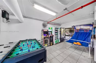 18683 Collins Ave, Sunny Isles Beach, FL 33160 - Photo 10