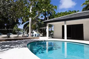 2500 Bayview Dr, Fort Lauderdale, FL 33305 - Photo 58