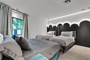 2500 Bayview Dr, Fort Lauderdale, FL 33305 - Photo 42