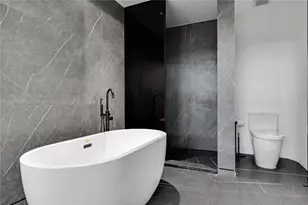 2500 Bayview Dr, Fort Lauderdale, FL 33305 - Photo 30