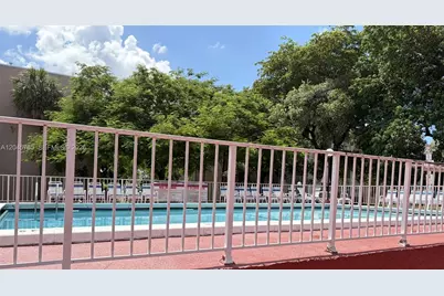 8411 NW 8th St #206, Miami, FL 33126 - Photo 24