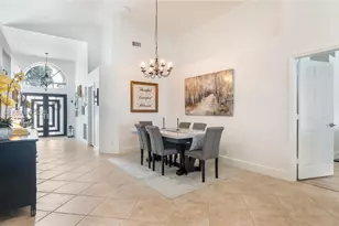 123 SW 164th Ave, Pembroke Pines, FL 33027 - Photo 4