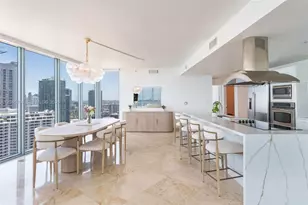 601 NE 36th St, Miami, FL 33137 - Photo 4