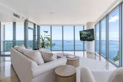 601 NE 36th St #3112, Miami, FL 33137 - Photo 2