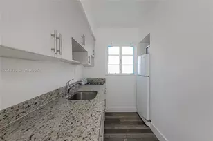 8340 Crespi Blvd, Miami Beach, FL 33141 - Photo 10