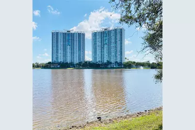 2641 N Flamingo Rd #706N, Sunrise, FL 33323 - Photo 4